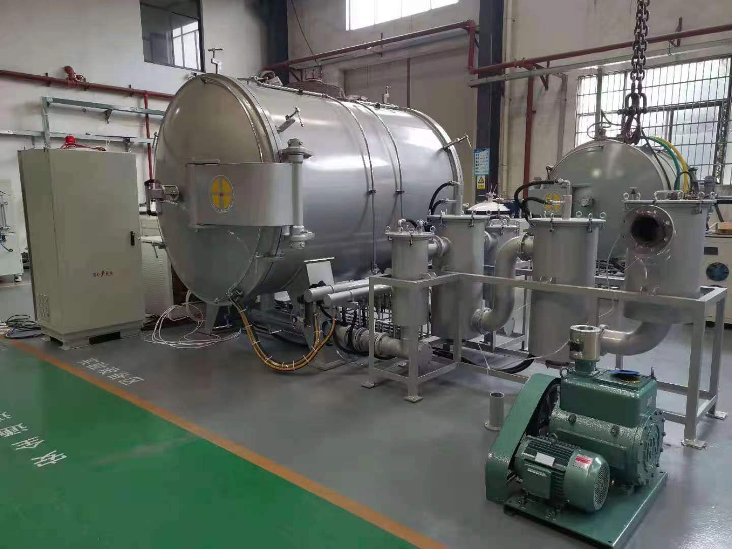 750*750*2000mm ，1600℃碳化爐出廠前調(diào)試
